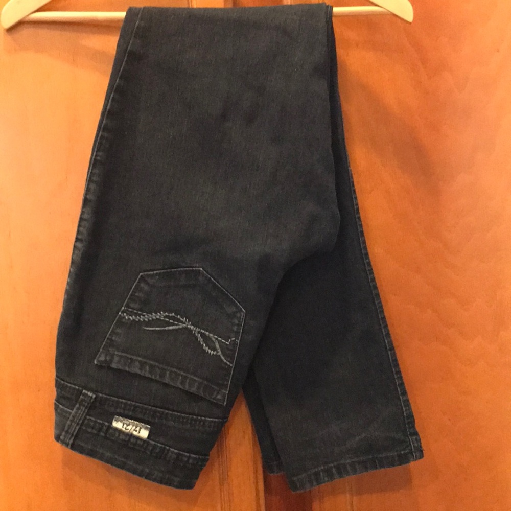 17/21 Skinny Jeans